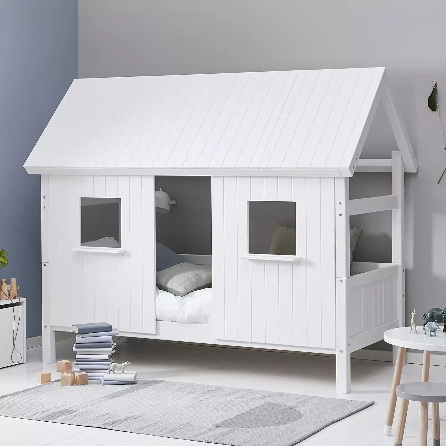 An image of Thuka Nordic Playhouse 4 Kids Day Bed with T+G Gable Ends