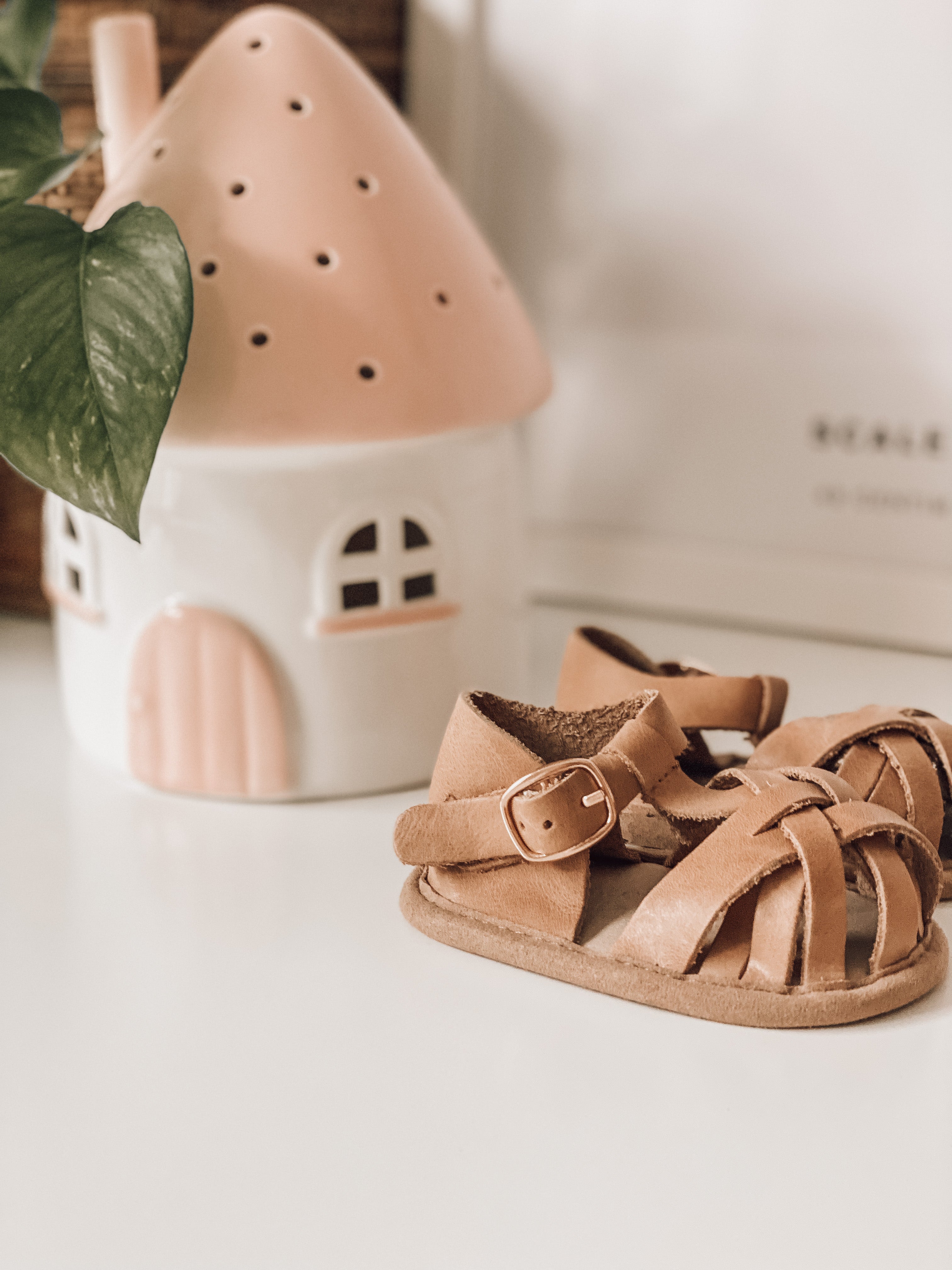 Leather soft sole baby sandals - Friday's Child