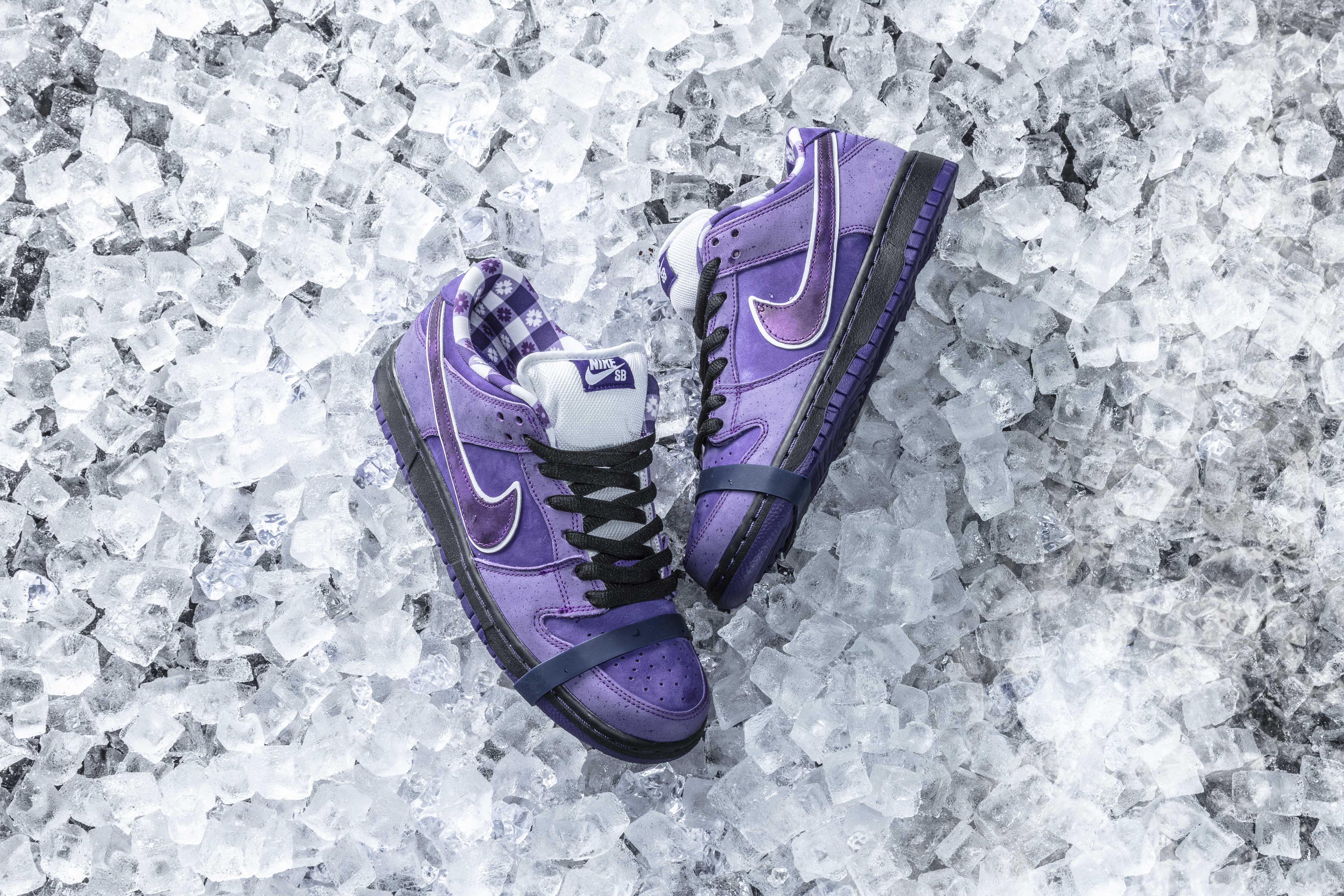 nike sb dunk low pro og qs purple lobster