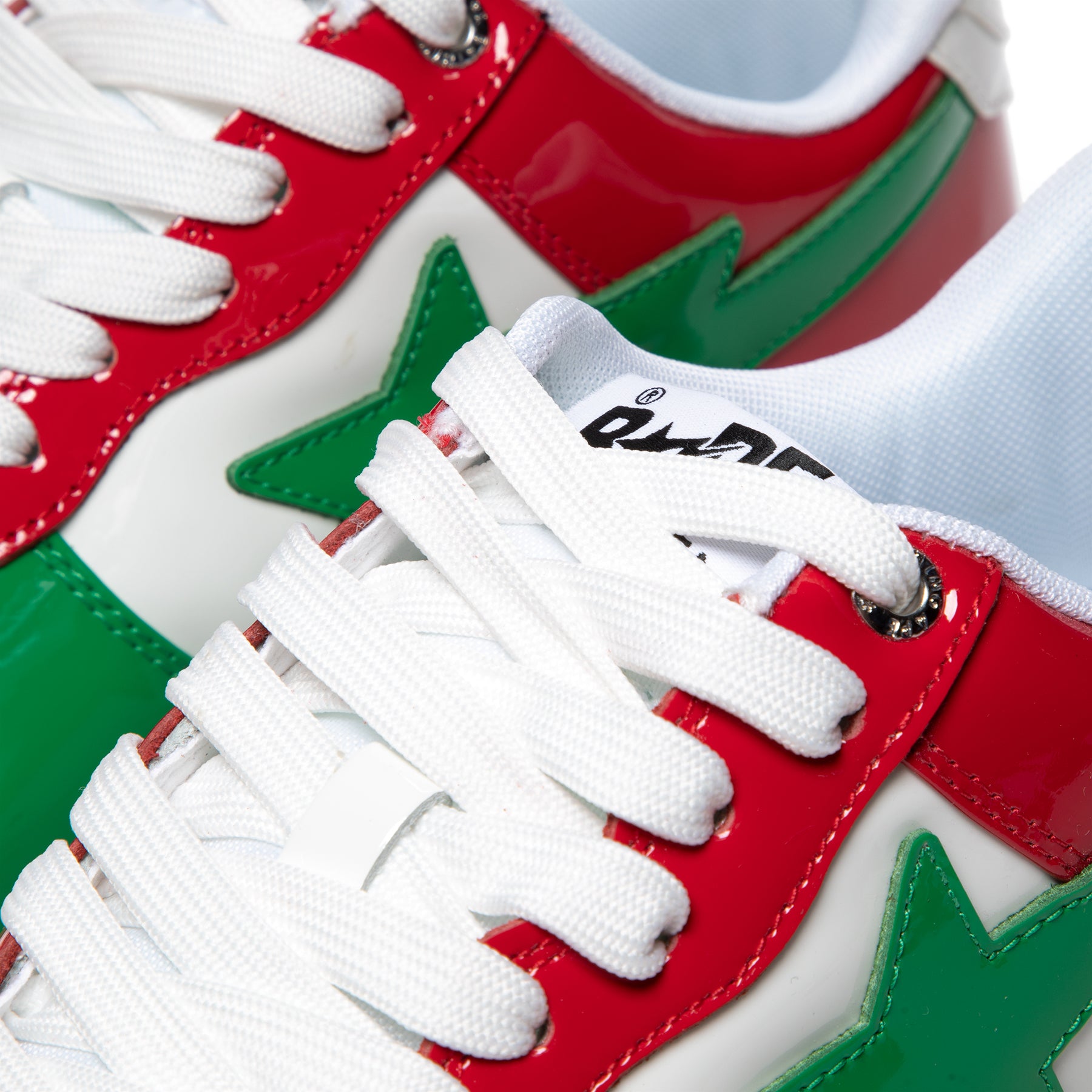 A Bathing Ape, Bape STA #1 M1 (White/Red/Green)