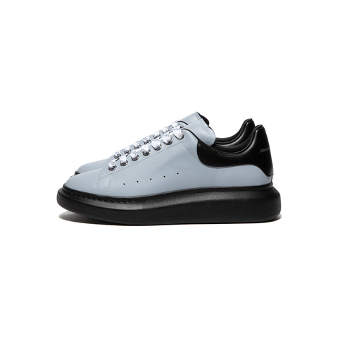 Alexander McQueen Croc Embossed Oversized Sneakers in White Leather  ref.872608 - Joli Closet