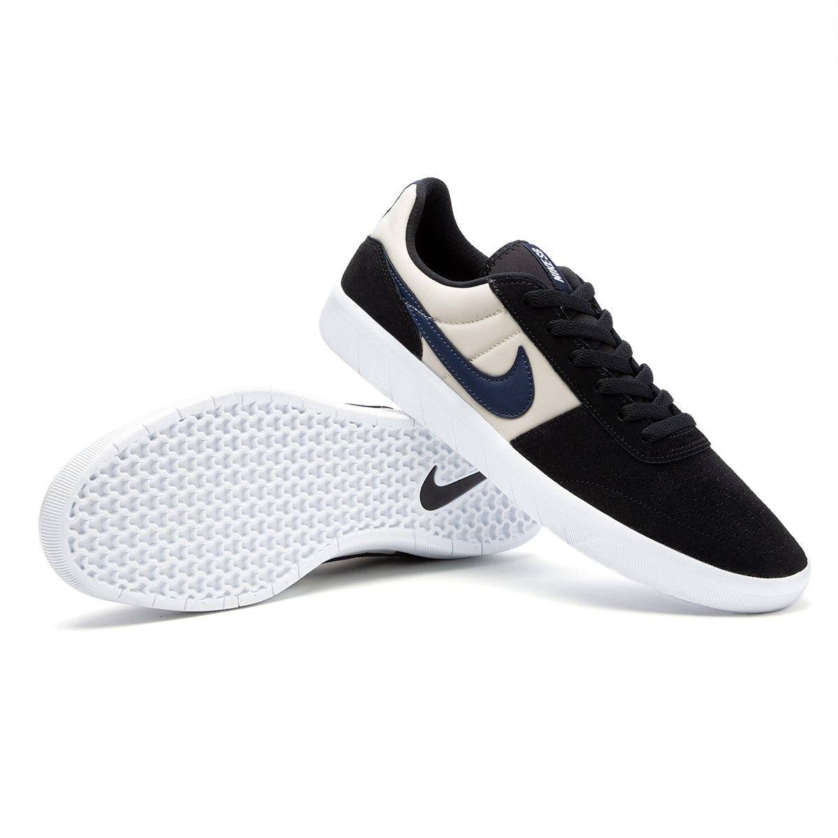 nike team classic black