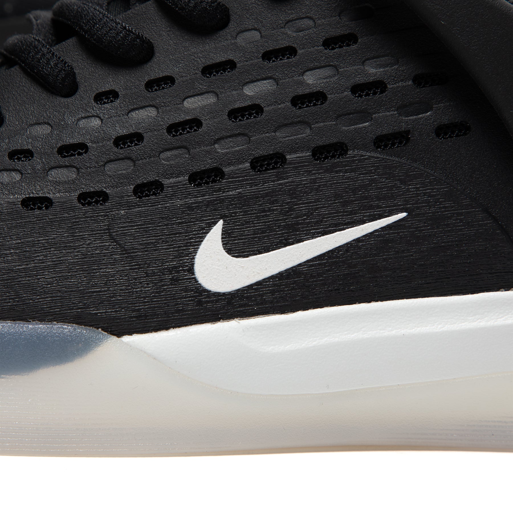 Nike SB Zoom Nyjah 3 (Black/White) | Concepts