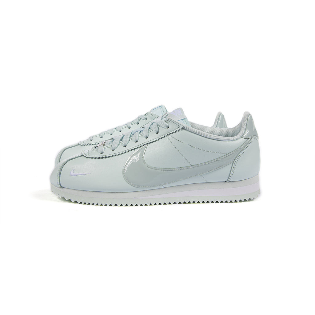 nike cortez barely grey