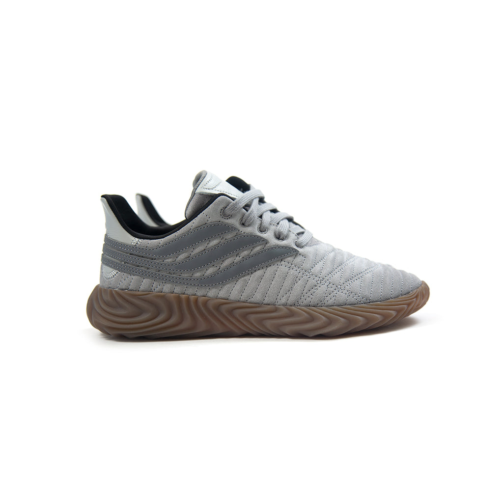 adidas sobakov grey pink