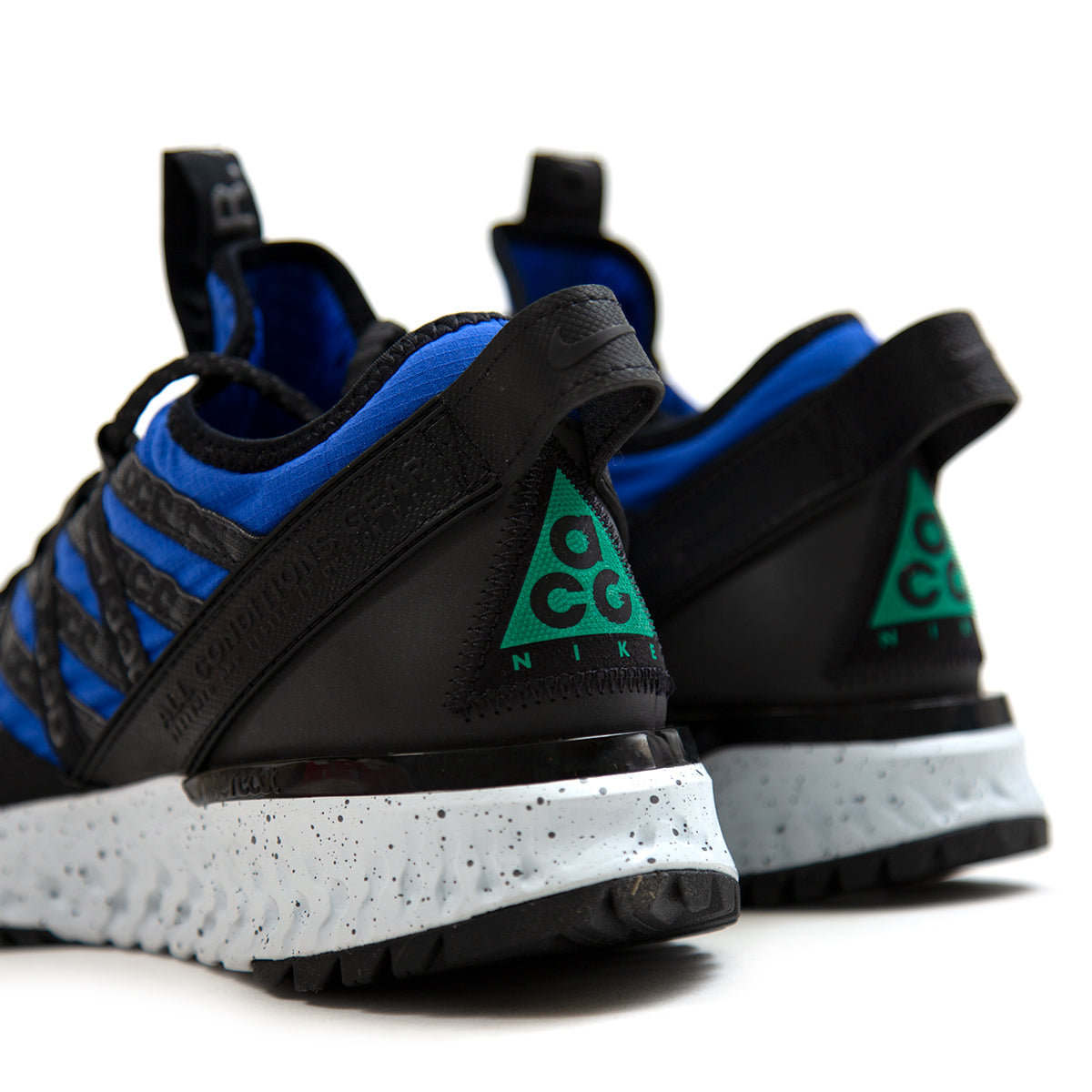 nike acg react terra gobe green