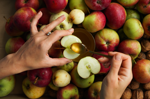 Honey and apples for Yom Kippur