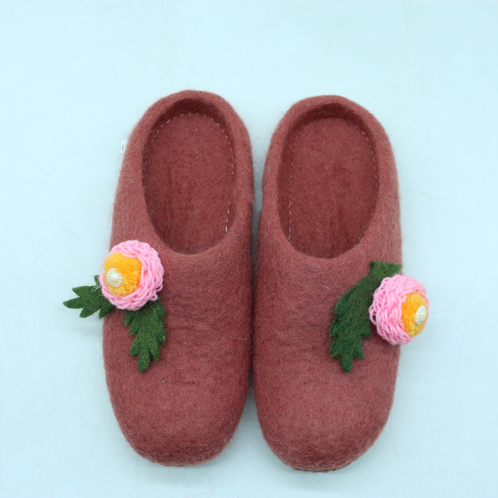 woolen slippers for womens