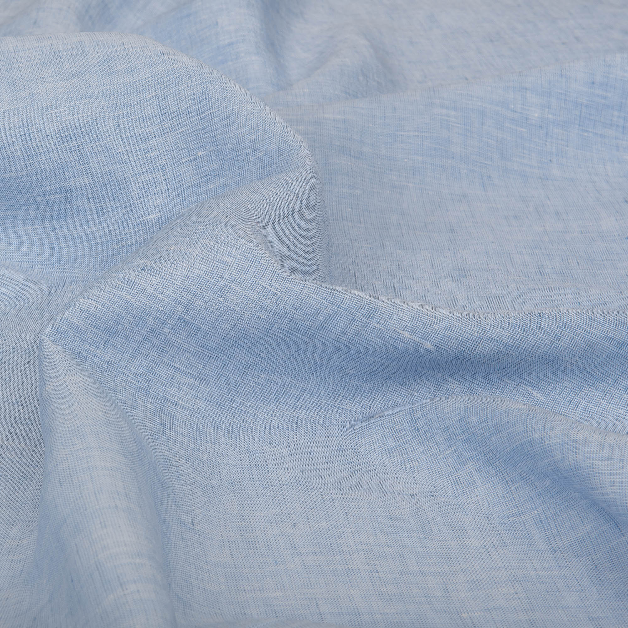 Light Blue Chambray 100% Linen Fabric Fabric | de Linum | Reviews on ...