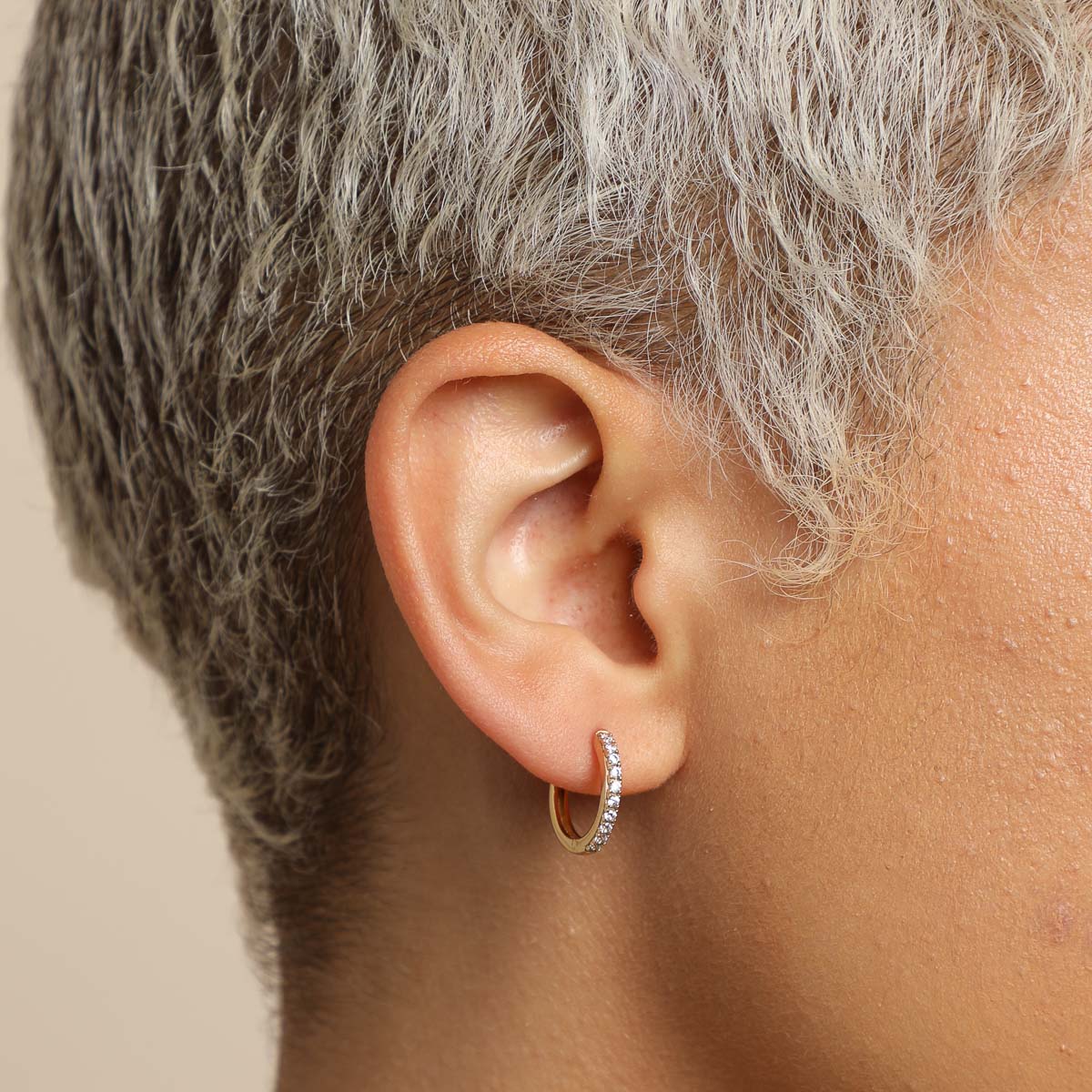 Astrid &amp; Miyu Essential Crystal Small Hoops In Gold