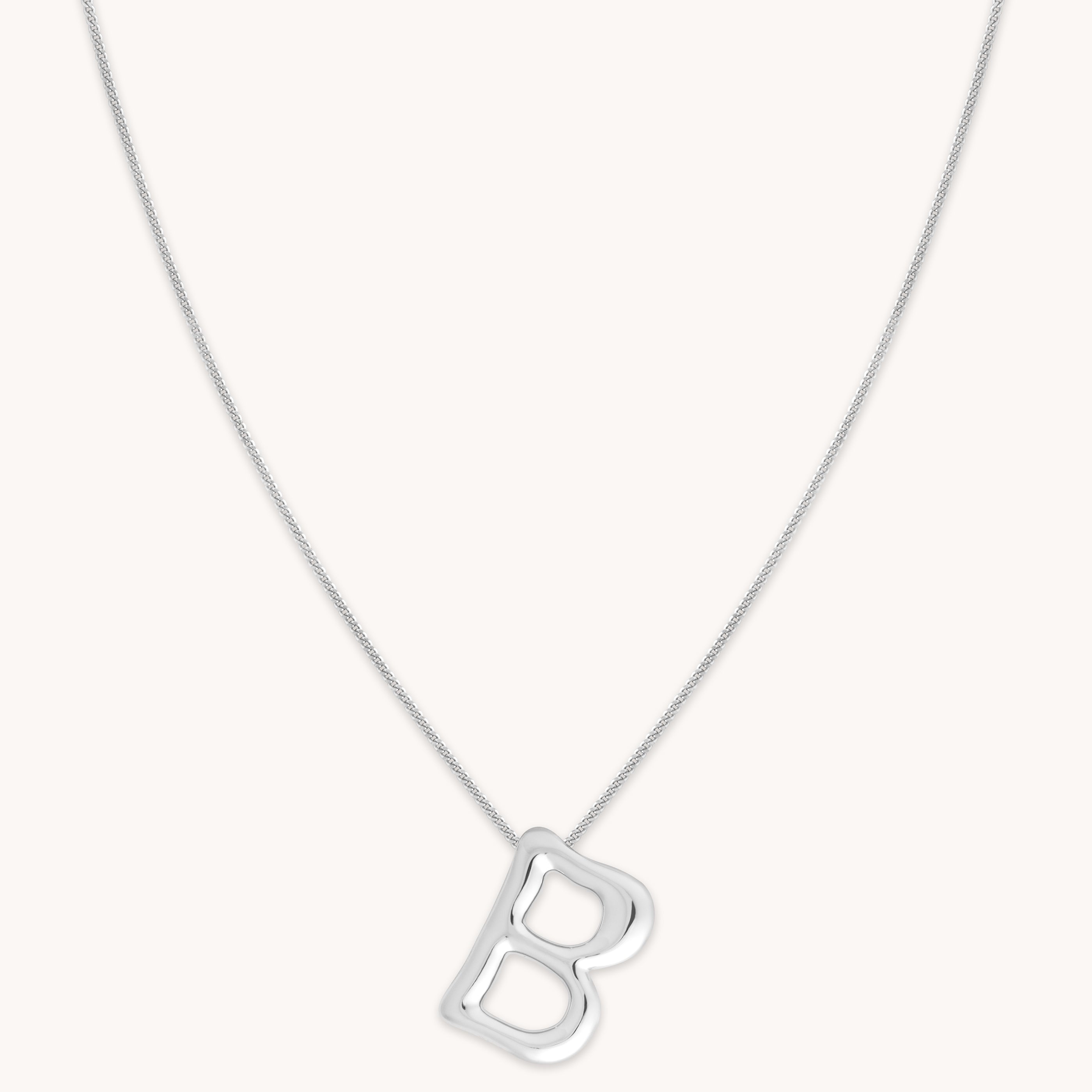 Astrid &amp; Miyu Initial Pendant Necklace B In Silver In White