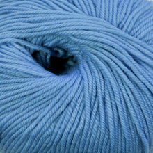 Load image into Gallery viewer, Cascade 220 Superwash Wool