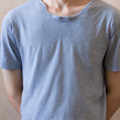 A Man Wearing a Gray Linen T-Shirt