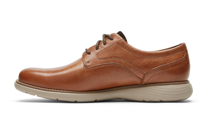 Leather Upper Provides Natural Comfort, Durability and Breathability