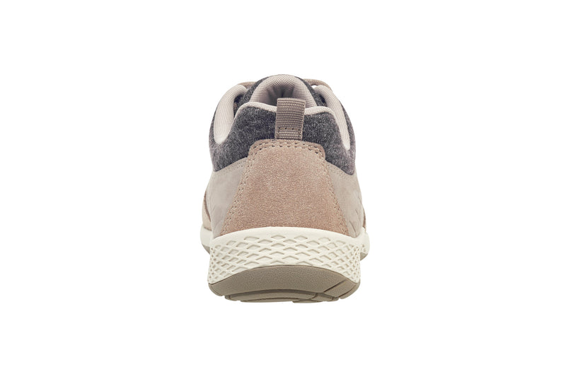 easy spirit pull tab sneakers