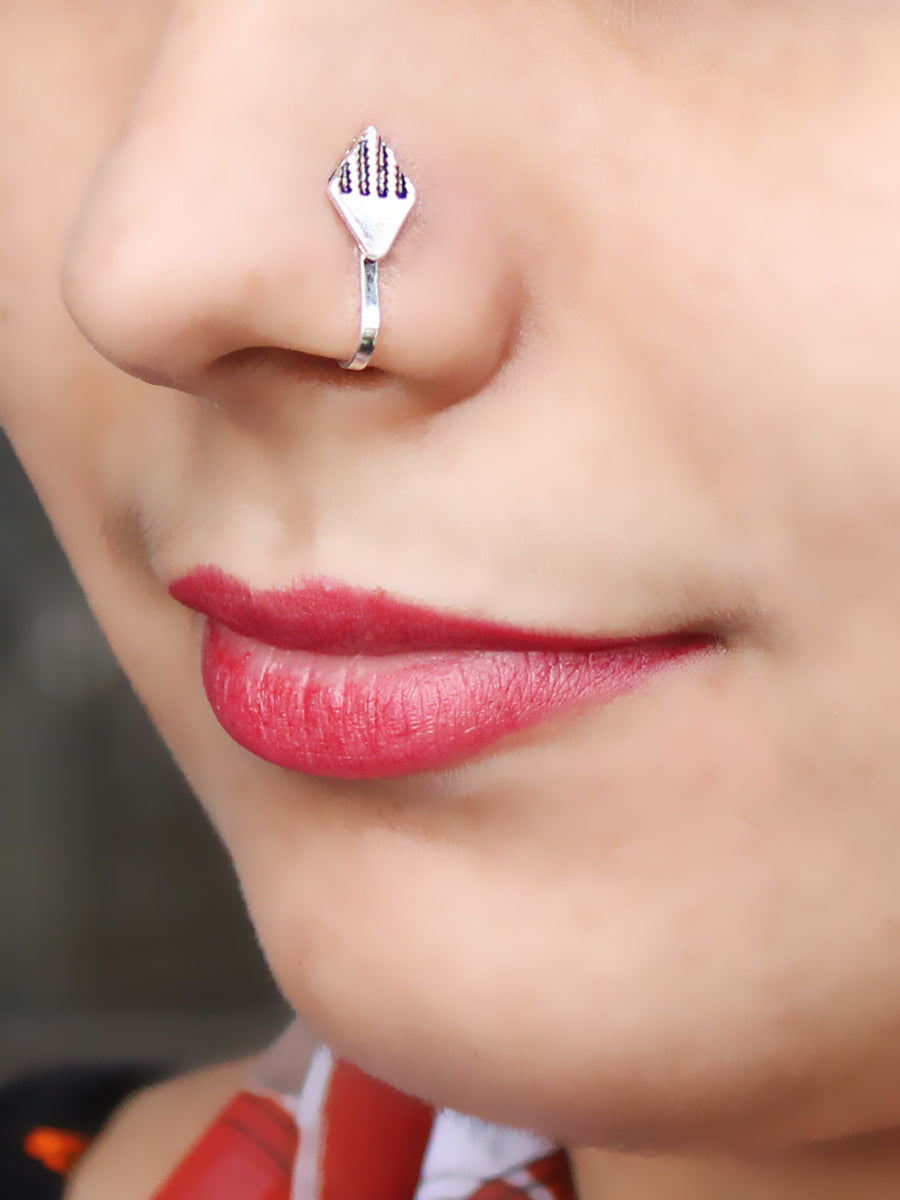 Kanika Nose Ring – Indiatrendshop