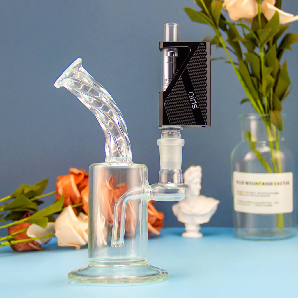 Every Smoker Needs One of These Bong Accessories – INHALCO