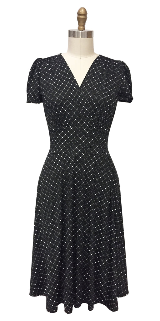 Fifties Dresses : 1950s Style Swing to Wiggle Dresses