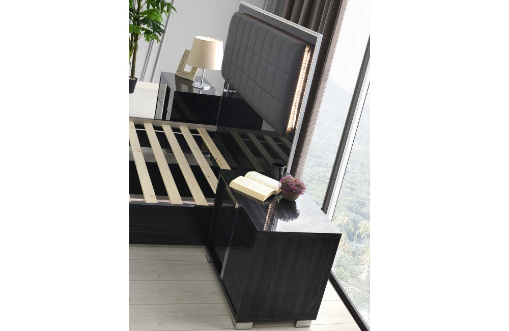 Gloss Grey Maisie Modern Bedroom Set