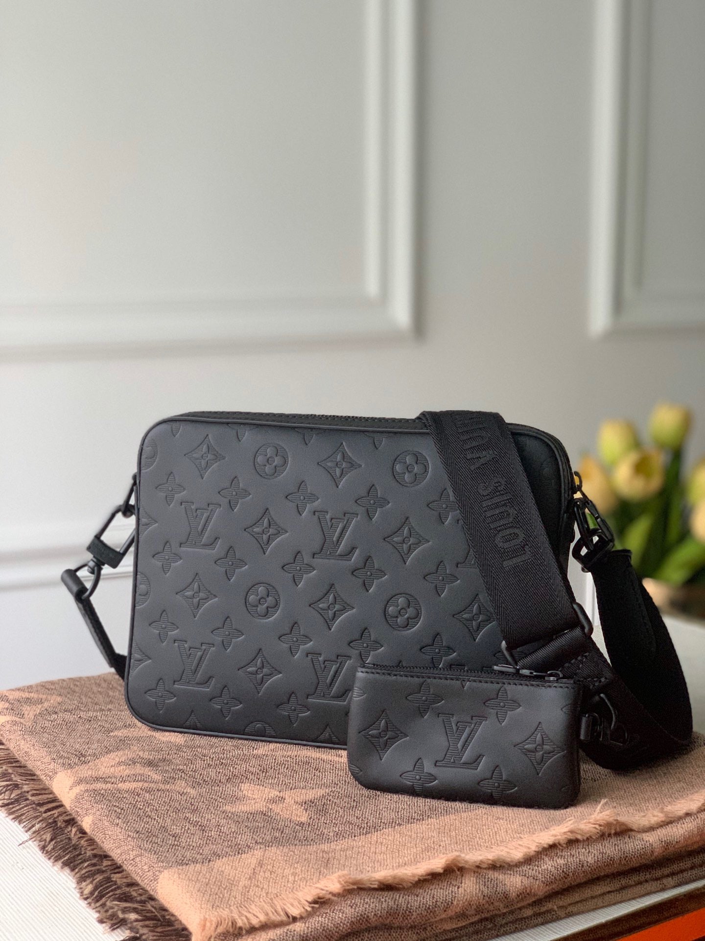 Shop Louis Vuitton Duo messenger (M45730, M69827) by