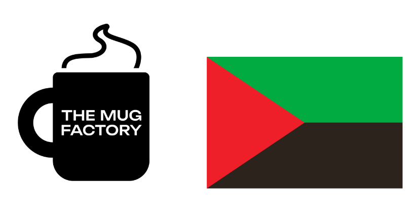 Logo en forme de tasse avec fumée au dessus de la marque The Mug Factory avec drapeau de la Martinique