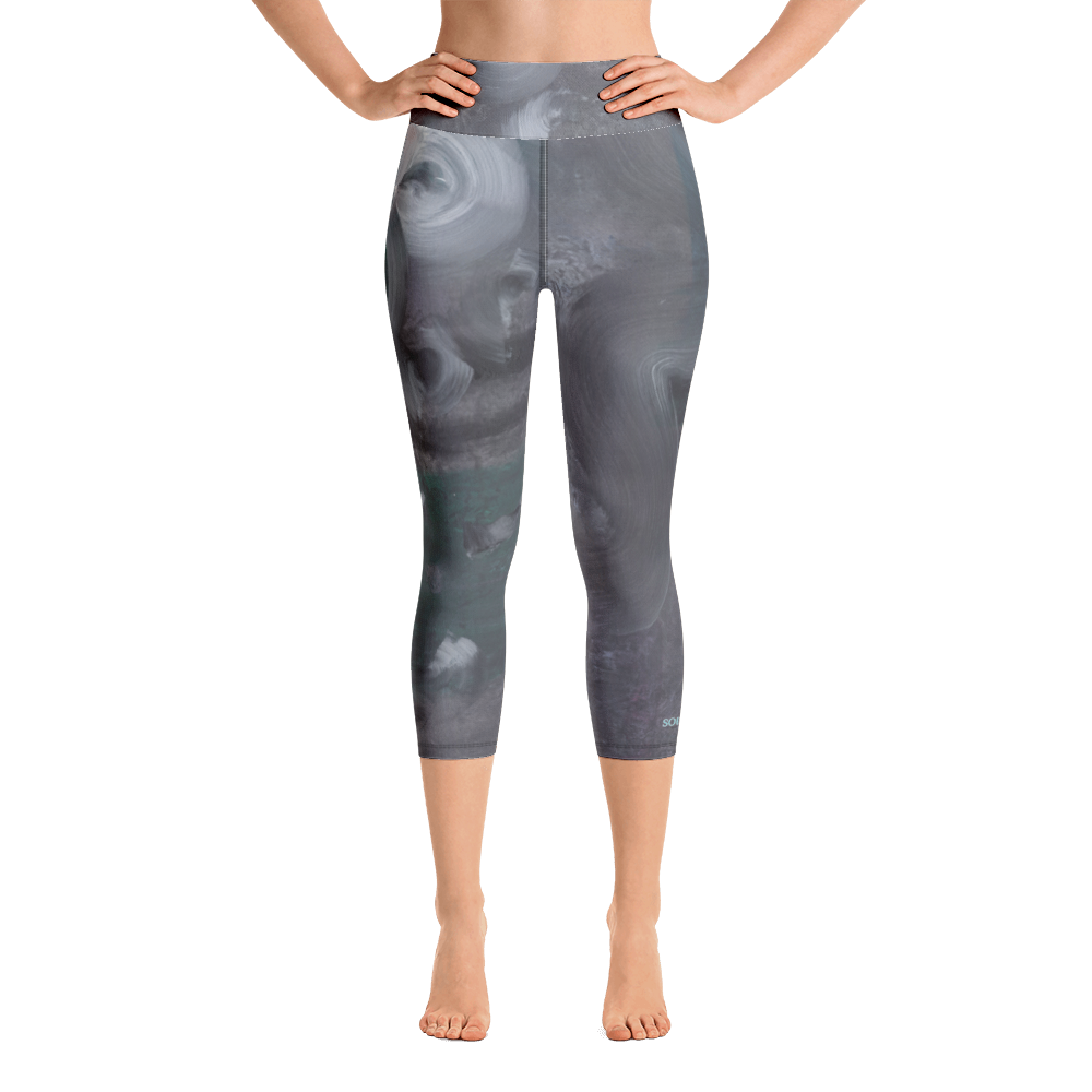 Space Yoga Capri Leggings – Sois Inspire