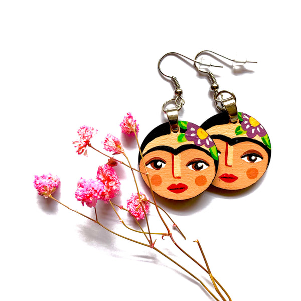 mock flydende Repræsentere Mexican Jewelry: Frida Kahlo Earrings, Clay Jewelry & HandPainted Bags –  Fridamaniacs