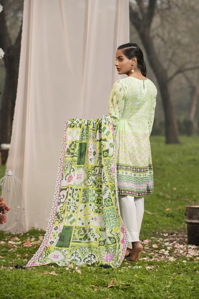 Lakhany Komal Lawn Summer 2021 Unstitched Printed 3Pc Suit KP-2003-B - FaisalFabrics.pk