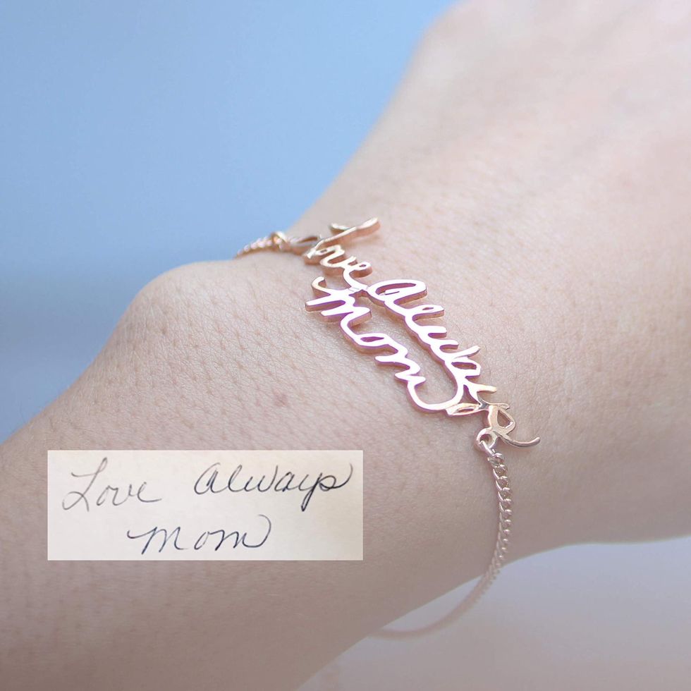 Handwriting bracelet wears family's words