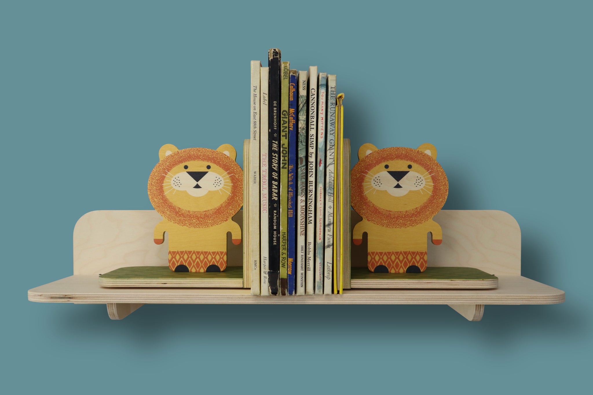 lion bookends