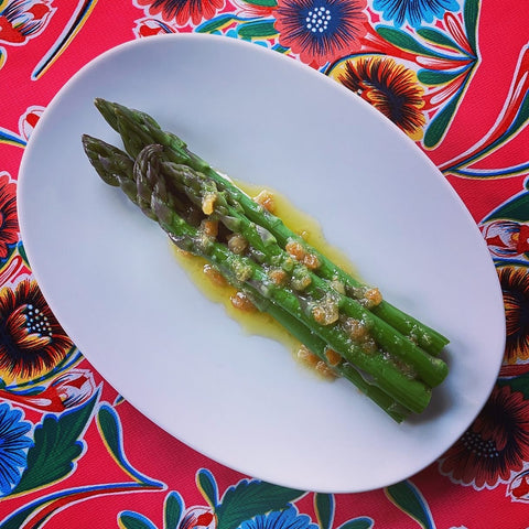 asparagus with sauce no. 2