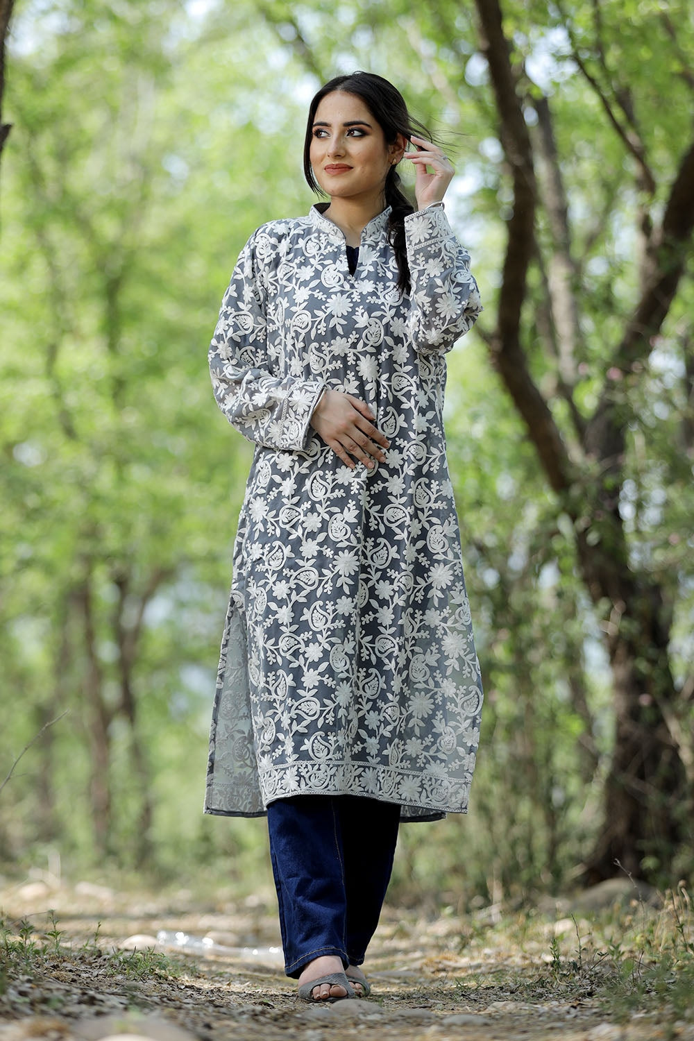 New Fancy Georgette Kurti For Women at Rs.650/Piece in kolkata offer by  Fatima Fashion