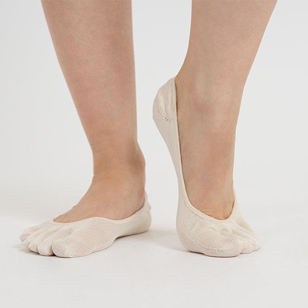 Why Should You Sleep With Socks On? – Tabio UK