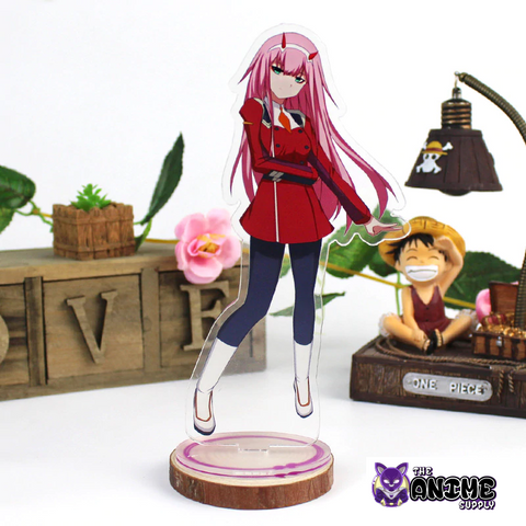 zero two standing figure