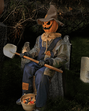 Creepy Candyman Pumpkin Man Trick &amp; Treat Shocker