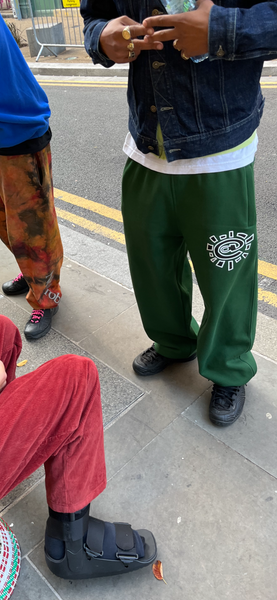 rel@xed green jogger – always do what you should do