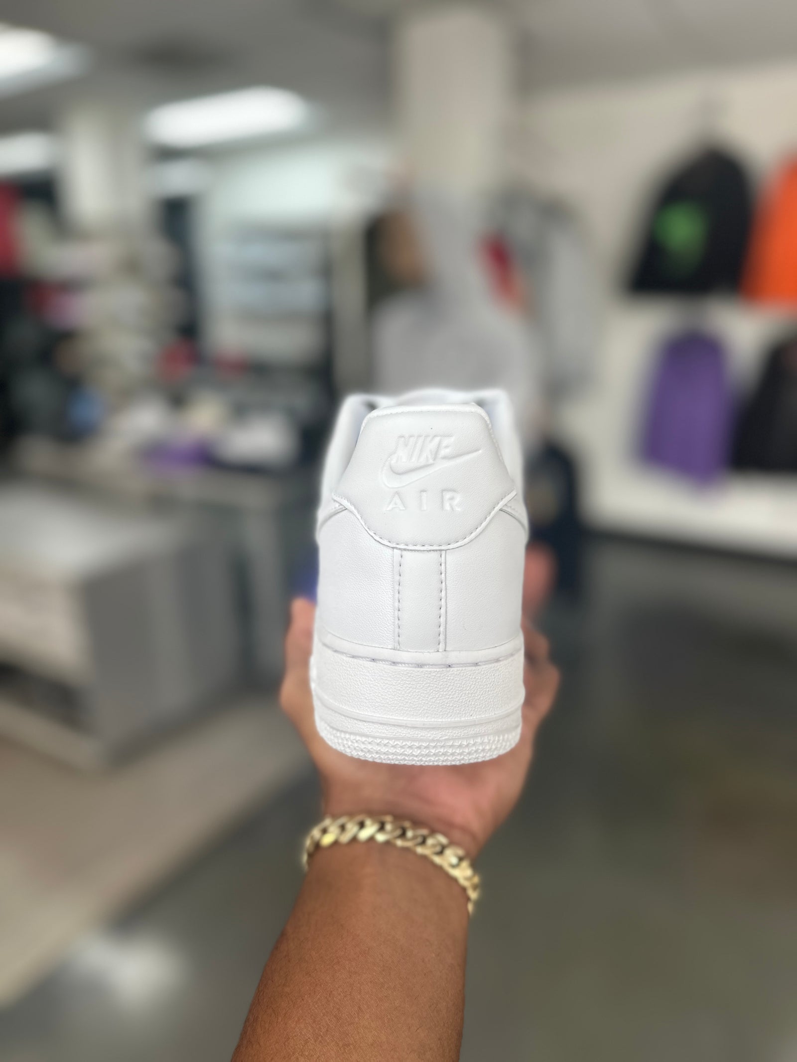 Buy Louis Vuitton x Air Force 1 Low 'Triple White' - 1A9V WHITE LOW