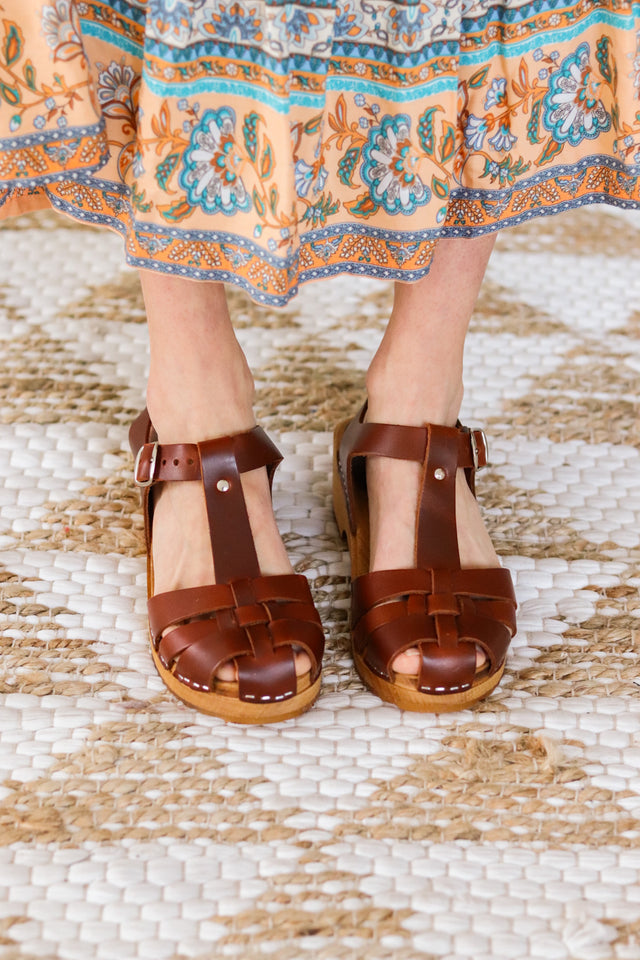 MIA Emily Clogs – Daisynme