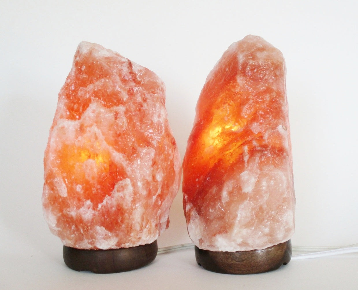 How to Care for Your Himalayan Salt Lamp Himalayan Trading Co.®