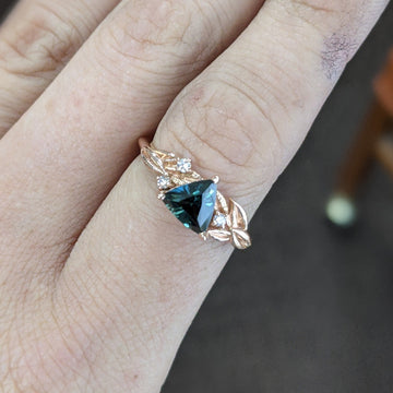 Parti Sapphire Trillion with diamonds and leaves in 14k Rose Gold