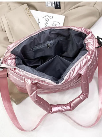 Bolsa Puffer Feminina com Alça : Seu estilo em cada detalhe e transforme seu visual!