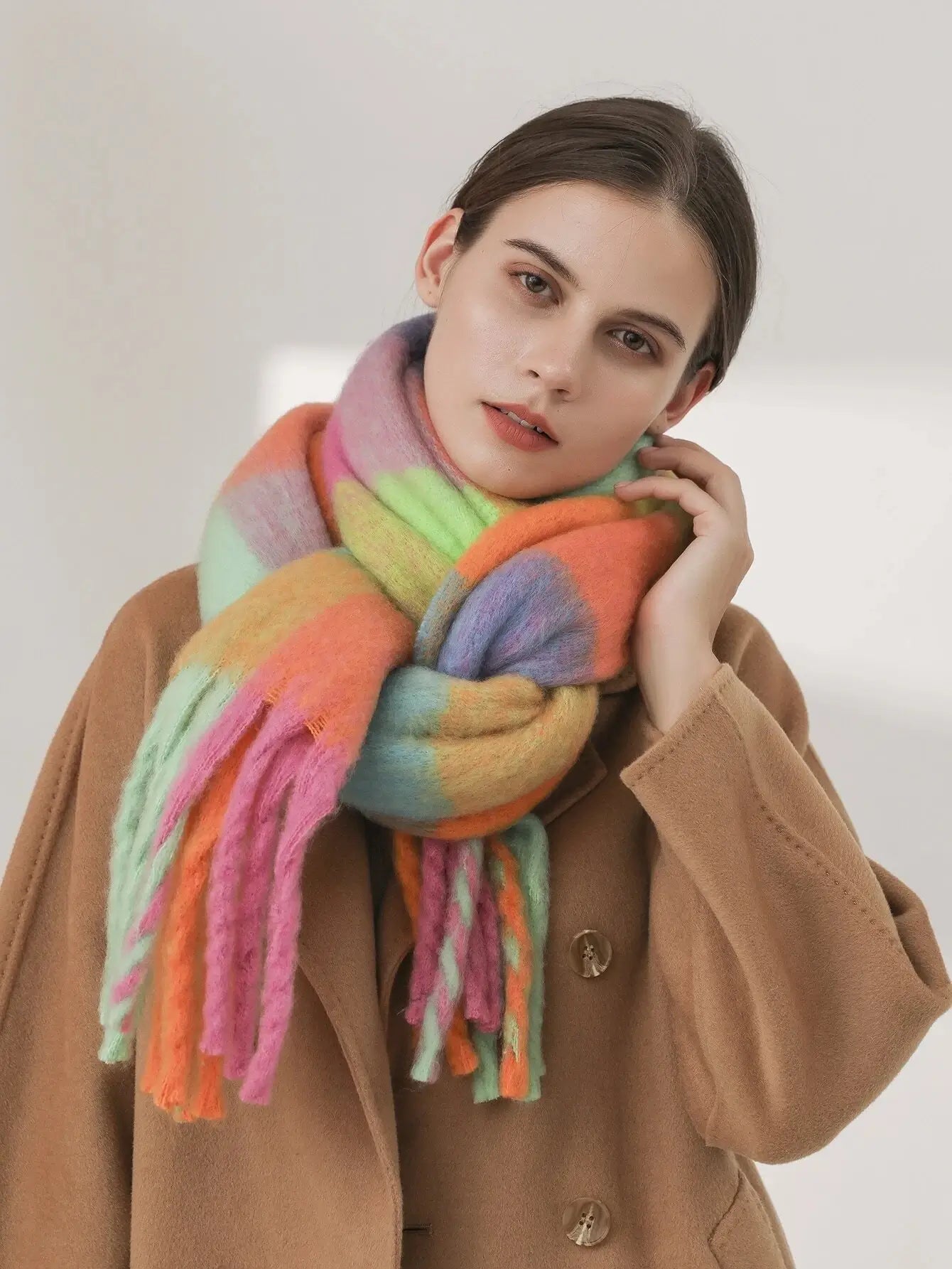 Comprar Cachecol Echarpe de Lã Grosso: Conforto e estilo para o inverno. Feito com lã de alta qualidade. Ideal para todas as ocasiões. - Anellimn