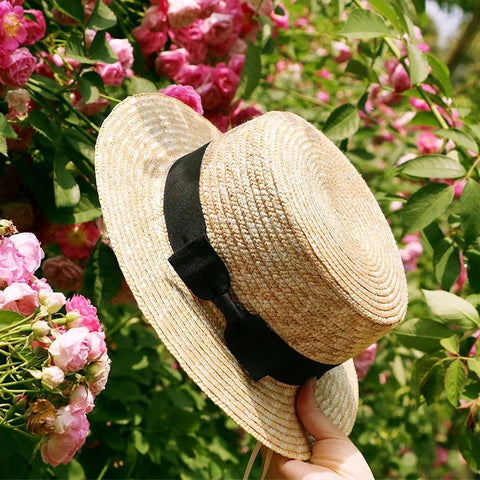 Chapéu Panamá Feminino de Palha com Aba Larga - Proteção solar com estilo sofisticado para o verão.