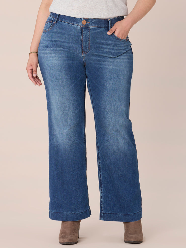 Absolution® High Rise Roll Cuff Barrel Leg Jean with Side Panels