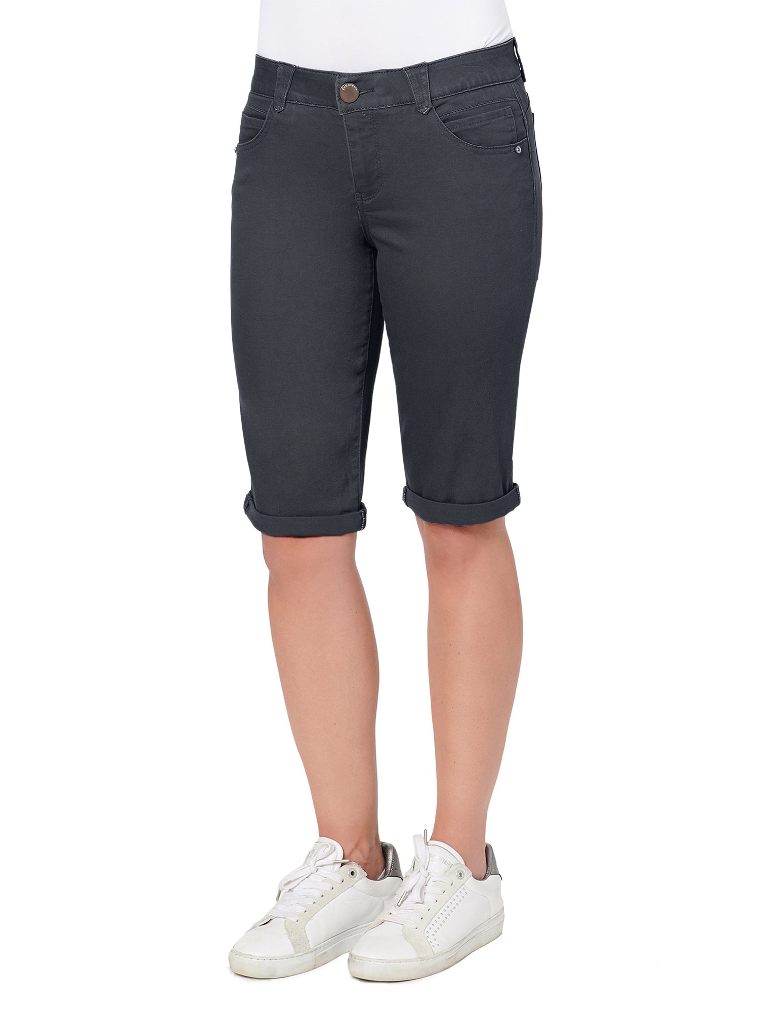 Core Bermuda Denim Short - Light Wash – Serafina