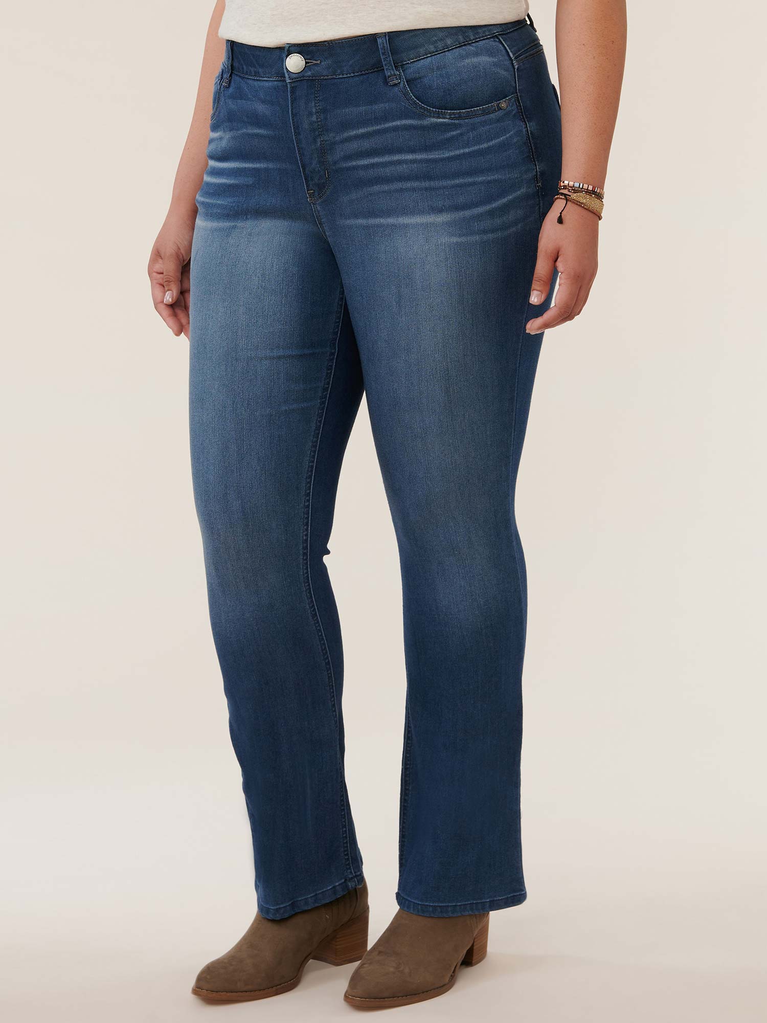Democracy Women's Plus Size Ab Solution Jegging, Blue, 14W at  Women's  Jeans store