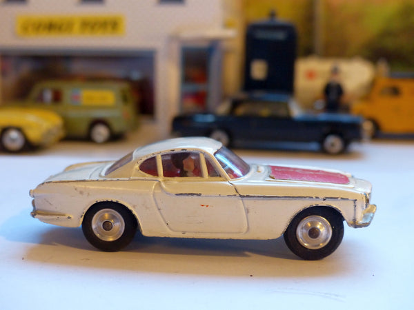 volvo p1800 corgi toys