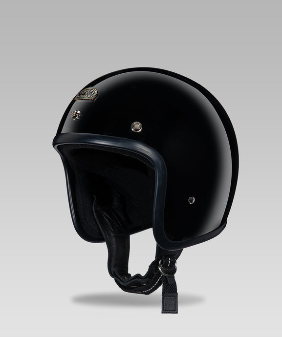 bell riot motorcycle helmet