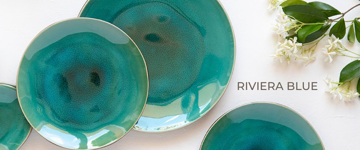 Vajilla Riviera Blue Collection – Bone & White