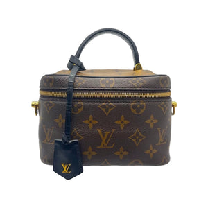Louis Vuitton Taiga Viktor (SHG-32143) – LuxeDH